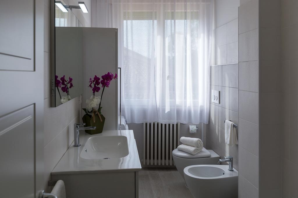 Apartment St. Vitale's Basilic View Elegant *