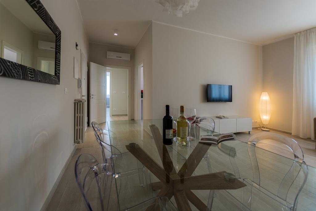 Apartment St. Vitale's Basilic View Elegant *