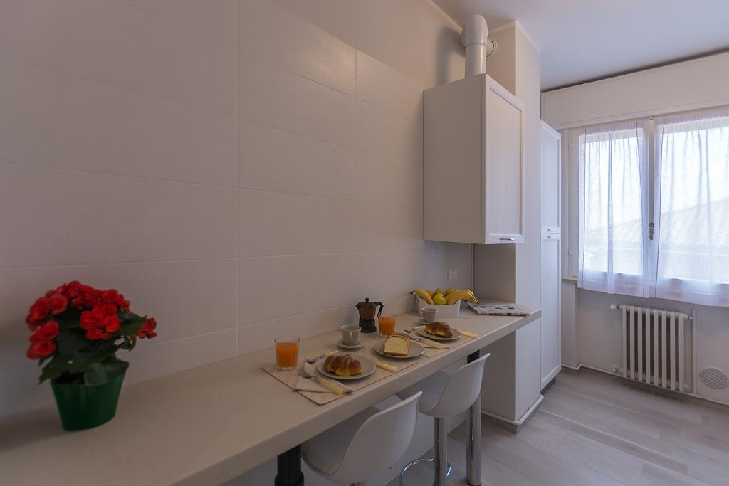 St. Vitale's Basilic View Elegant Apartment